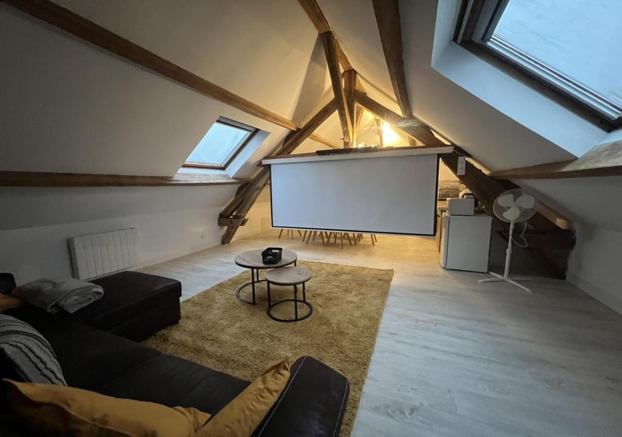 L Armurerie - Appartement Centre Ville De Sens Kültér fotó